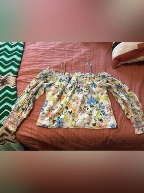 Alice + Olivia Cream Floral Off-the-Shoulder Blouse